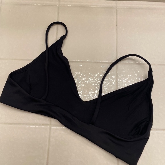 Left On Friday Sunday Black Bikini Top - Picture 5 of 7